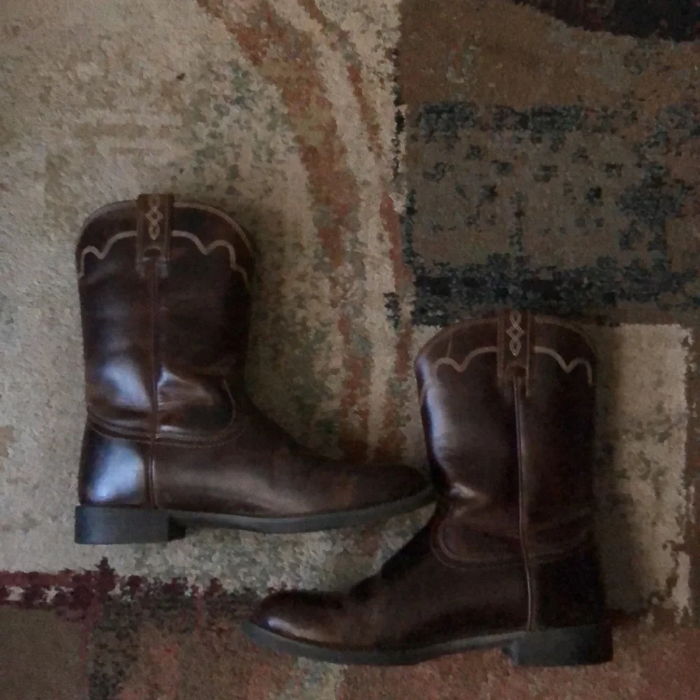 Men’s size 9.5D Justin Stampede Roper Western Boots Round Toe